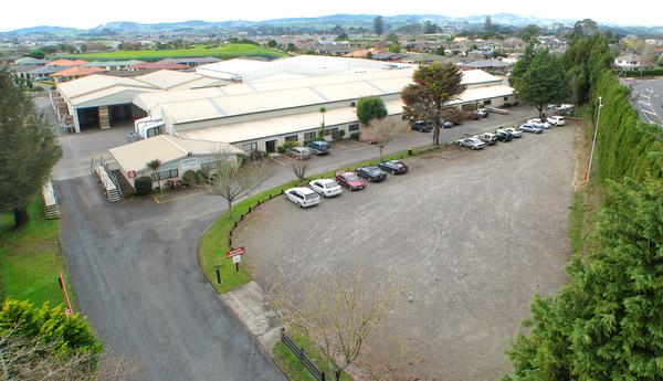 One of the most successfully operated pack house and cool store facilities in the Bay of Plenty is going up for sale. 
